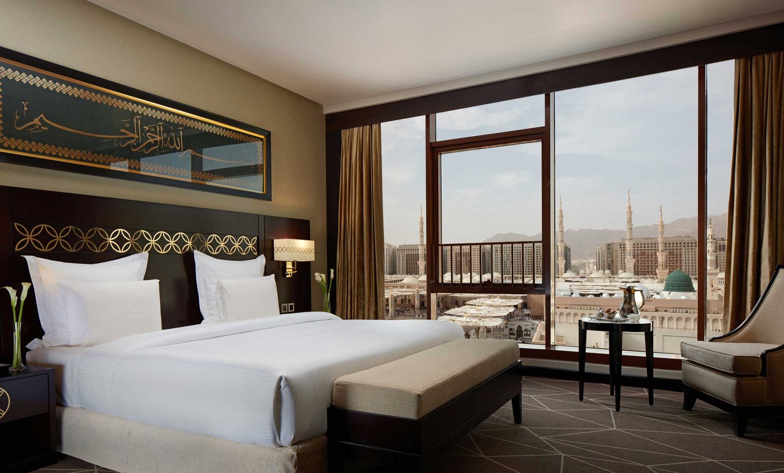 Hotel Bookings